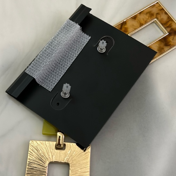 NEW Noir Open Rectangle Drop Earrings - Picture 6 of 8